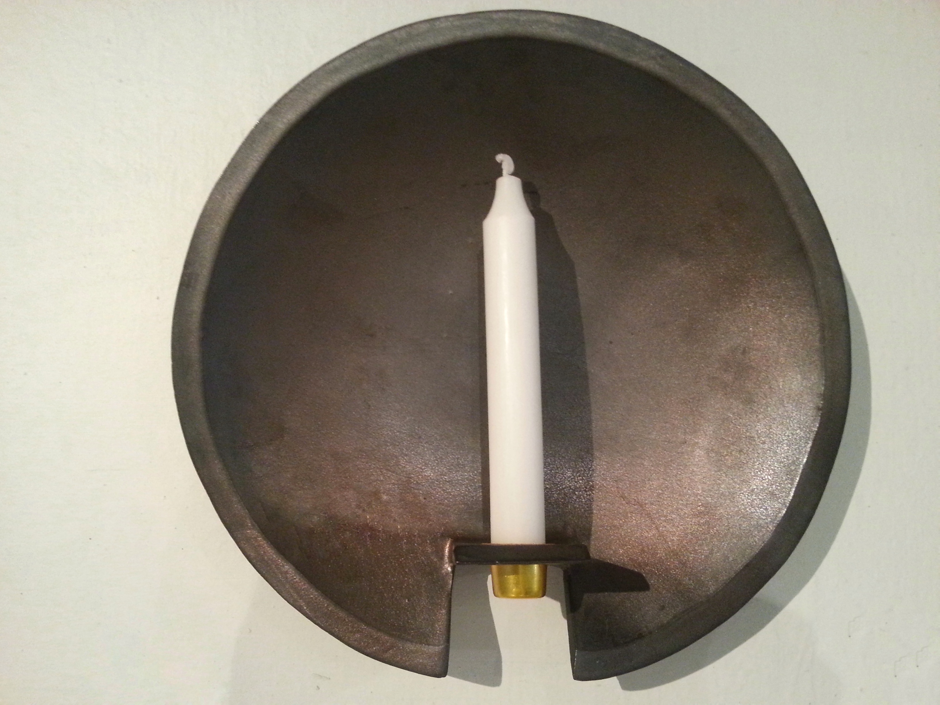 Round wall sconce bronze